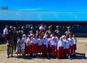 Patroli Dialogis Satgas Operasi Damai Cartenz di Oksibil Buka Ruang Dialog dengan Warga dan Siswa Sekolah Dasar